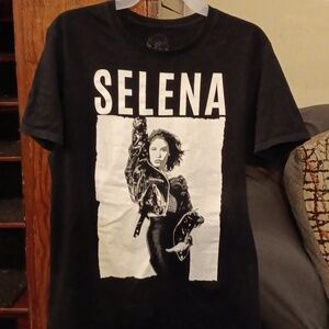 Unisex size medium Selena Tshirt